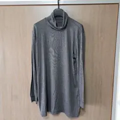 UNIQLO HEATTECH タートルネック グレー 長袖のサムネイル