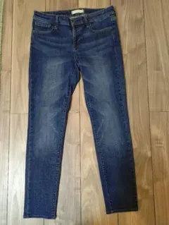 ユニクロ スキニーデニムパンツ 27インチ