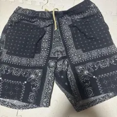 NEIGHBORHOOD バンダナ柄　サイズM ハーフパンツ　ブラック系 NEIGHBORHOOD バンダナ柄 サイズM ハーフパンツ ブラック系 - メルカリ