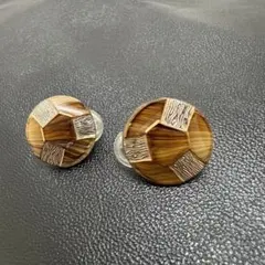 【値下げしました】イヤリング　ヴィンテージボタン