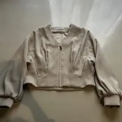 【美品】ADAM ET ROPE’ 【サステナブル】Vネックショートブルゾン