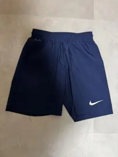 Nike DRI-FIT ネイビー ハーフパンツ