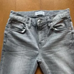 23区ボーイフィットデニム　32 小さいサイズのサムネイル