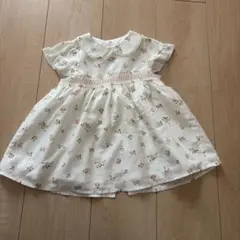 べべ bebe 花柄ワンピース 80〜90㎝のサムネイル