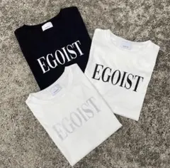 EGOIST ロゴプリントTシャツ 半袖　ブラック　華のサムネイル