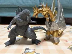 ムービーモンスターシリーズ ゴジラ(2023) ＆ メカキングギドラ ソフビのサムネイル