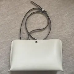 レガートラルゴ　軽いかばん　ベージュ ショルダーバッグのサムネイル