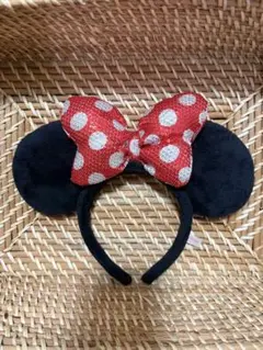 ディズニー　カチューシャ　ミニー