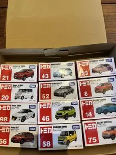トミカ　国産車まとめ売り12台【新品未開封】のサムネイル
