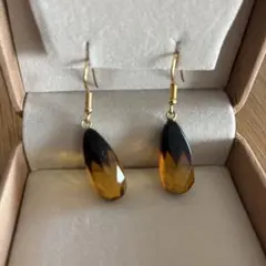 ピアス べっ甲柄