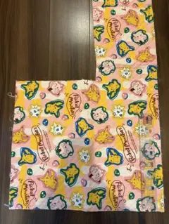 ポケモンキャラクターキルティング生地 はぎれ　 約50cm x 43cm