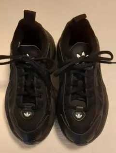 adidas アディダス オズガイア スニーカー 厚底 ブラック 黒 22.5