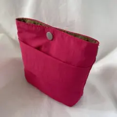 Item thumbnail for item 5f28f023-d748-467c-8aca-9a36037ed0e2