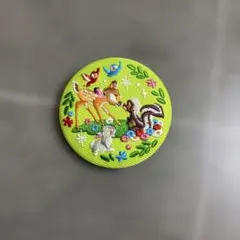 ディズニー　刺繍缶バッジ2 -バンビ-