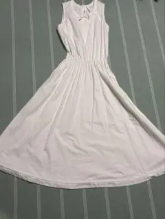 か*中様 インゲボルグ　白　ロングワンピース