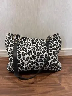 トート バッグ ヒョウ レオパード柄 アニマル マザーズ おしゃれ 大容量 白黒