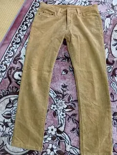 ユニクロコーデュロイスリムフィット