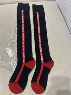 新品未使用 andperse ロゴ入りハイソックス