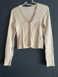 アイボリー リブ編み クロップドカーディガン