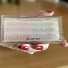 shu uemura ルーセント　レインボー つけまつ毛のサムネイル