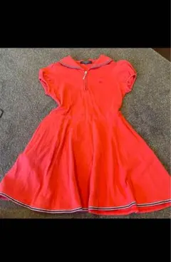 赤いポロシャツスタイル半袖ワンピース