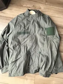 ミリタリージャケットlサイズ