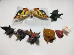 モスラ　ソフビ　引退セット 2025年最新】モスラ ソフビの人気アイテム - メルカリ