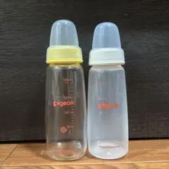 ピジョン 哺乳瓶 2本セット 200ml プラスチック製・ビン製（3ヶ月使用）