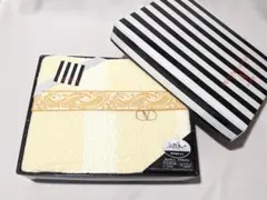 ●ヴァレンティノ・ガラバーニ●綿100％　日本製タオルケット