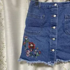 デニムミニスカート 花柄刺繍付き