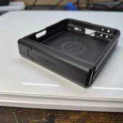 Spigen Galaxy Z Flip7 ケース ACS09561のサムネイル