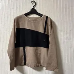 ポリエステル100%長袖カットソー