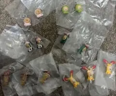 こびとづかん めじるし チャーム マスコット ガチャ