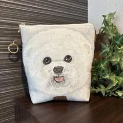 フワフワわんちゃんポーチ　ハンドメイド　新品　犬柄