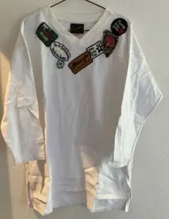 【激レア】PRADA プラダ　Tシャツ　三角ロゴ　袖　ワッペン　刺繍　プレート 激レア】PRADA プラダ Tシャツ 三角ロゴ 袖 ワッペン 刺繍 プレート