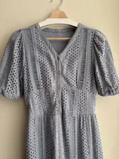 ノスタルジア　&.NOSTALGIA グレー レース状 半袖 ワンピース