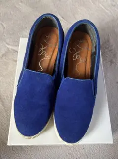 美品　値下げ　Casselini ブルー スエード スリッポン　本革