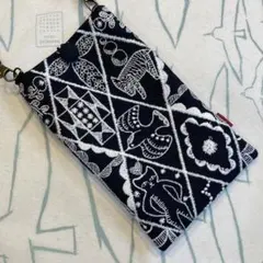 435ミナペルホネンsymphony 両面　スマホポーチorショルダーのサムネイル