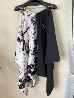 NieR Clothing アシンメトリースカートのサムネイル