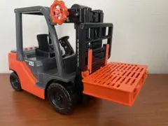 フォークリフト