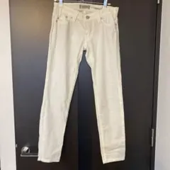 YANUK ホワイトジーンズ