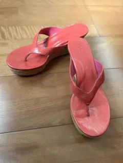 UGG 赤 トングサンダル コルクソール