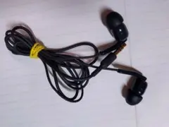 Philips SHE9700 有線イヤホンのサムネイル