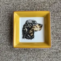 エルメス シャス 犬 プレート スクエア トレイ 廃盤品のサムネイル