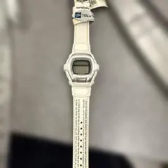 CASIO G-SHOCK G-COOL 腕時計ホワイトGT-006TM-7BTのサムネイル