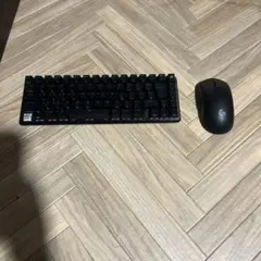 CORSAIR K65 PRO MINI RGBとLOGITECH PROマウス