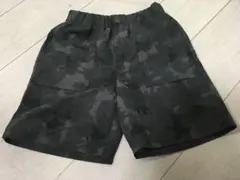 UNIQLO 迷彩柄 ハーフパンツ 130サイズ