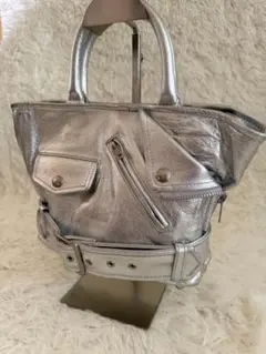 美品 beautiful people ライダースキッズトートバッグ シルバーのサムネイル