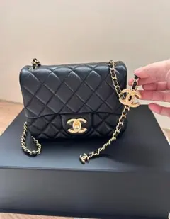 CHANEL ミニフラップバッグ チェーンショルダーのサムネイル