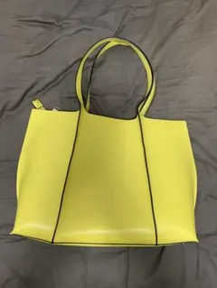 Item thumbnail for item 0a4529b6-8cc2-45b5-9979-56c560b756c1